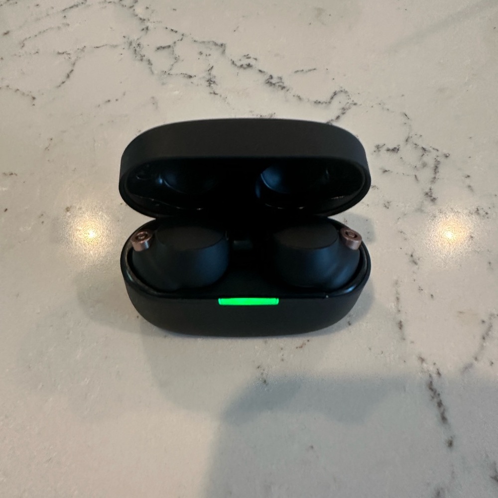 Sony XF-1004 Bluetooth headset (2nd gen) - Picture 4 of 6